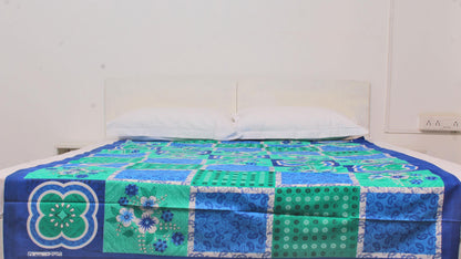 Green Checked Single Bedsheet 60 X 90 Inches