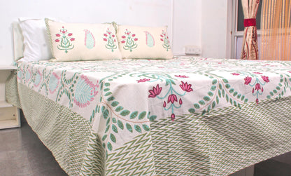 Green Leaf Hand Printed King Size Bedsheet 108 x 108 Inches with 2 Pillow Covers