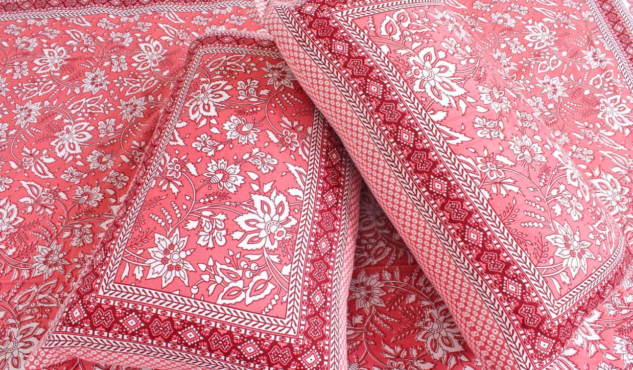 Pink Ethnic Floral Cotton Printed Double Bedsheet 90 X 100 Inches with 2 Pillow Covers