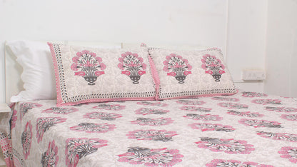 Grey & Pink Floral Borderd Printed King Size Bedsheet 108 x 108 Inches with 2 Pillow Covers