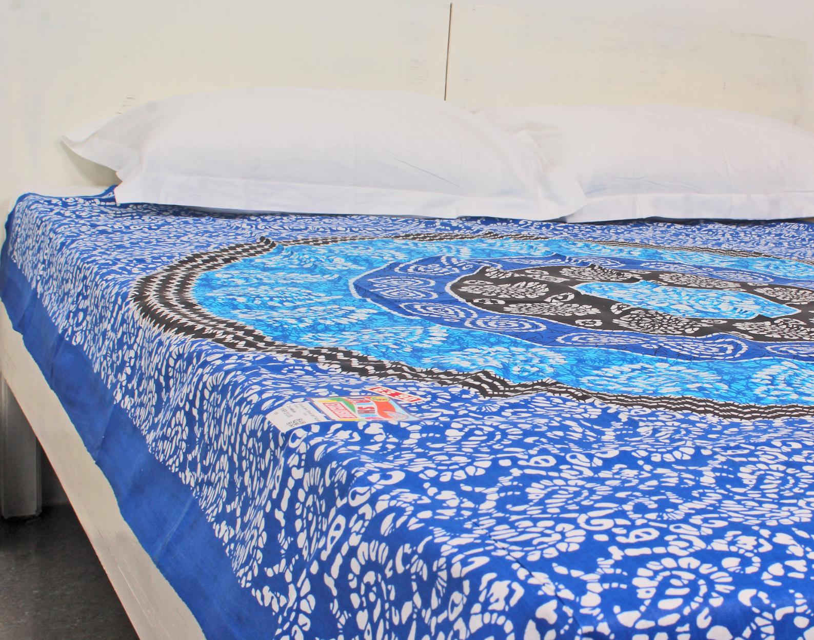 Blue Batik Circle Printed Single Bedsheet 60 x 90 Inches