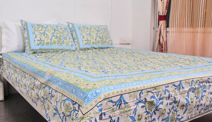 Blue Floral Borderd Printed King Size Double Bedsheet 93 x 108 Inches with 2 Pillow Covers